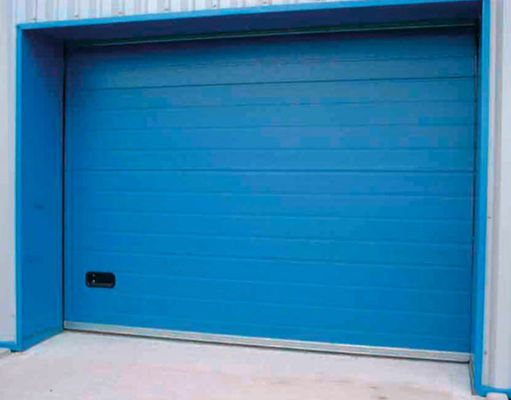 注文の色によって絶縁された部分的なガレージ ドアの商業オーバーヘッド ドア