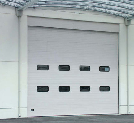 中国の頭上式のガレージのドア記号論理学公園の頭上式の部門別のドア頑丈な8000mmのパネル長