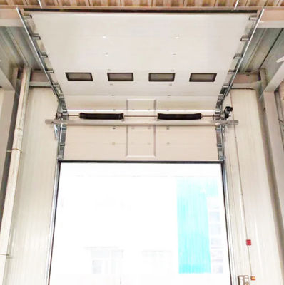 自動電気頭上式の部門別のドアの倉庫の熱絶縁された金属の船積みドック