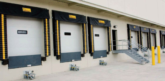 エアバッグ 充気式ドックシェルター 工業用熱隔離用 倉庫用 積載ドック