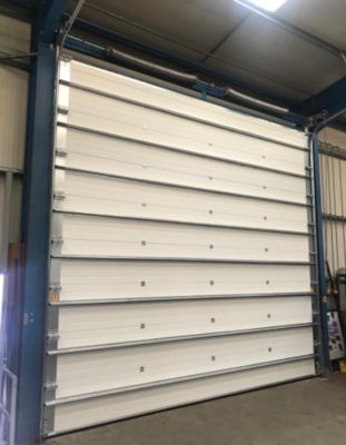 高セキュリティ ロック 消防 駅 自動 形状 緊急 放出 防火 ローリング シャッター ドア 工業 セクション ドア 輸出国