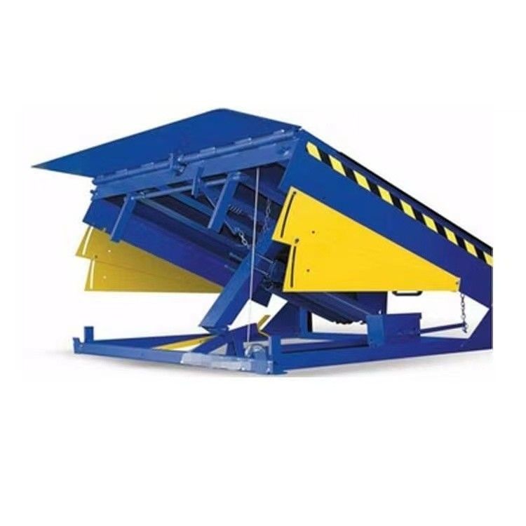 ワークショップ 自動ドックプレート ドックドアレベル 25000-40000LBS 安全設計容量 30000LBS プラットフォームサイズ 調整可能