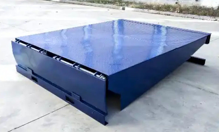25000-40000LBS 安全なデザイン ドック ドア レベル ワークショップ オートマティック ドック プレート 調整可能な唇の長さ メカニカルデザイン