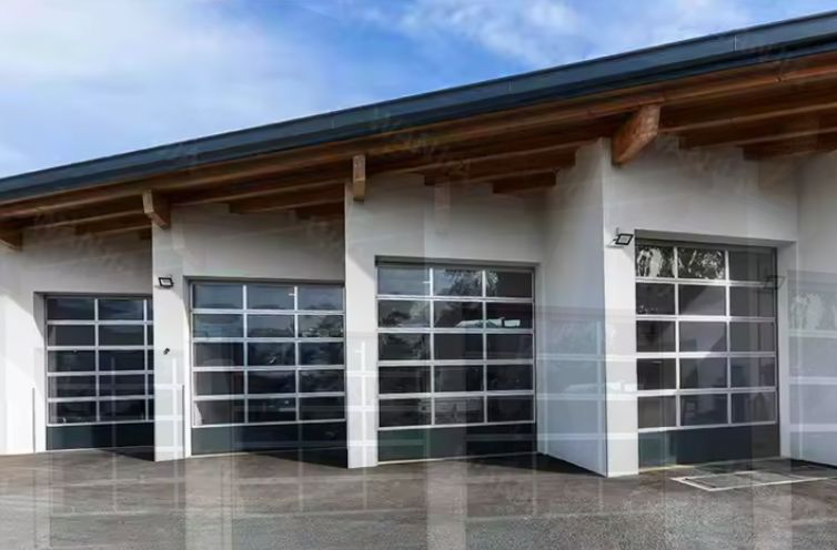 モダンデザインスタイル 防水性 自動 黒 アルミ フロスト 透明 ガラス 部分式 ガレージ ドア