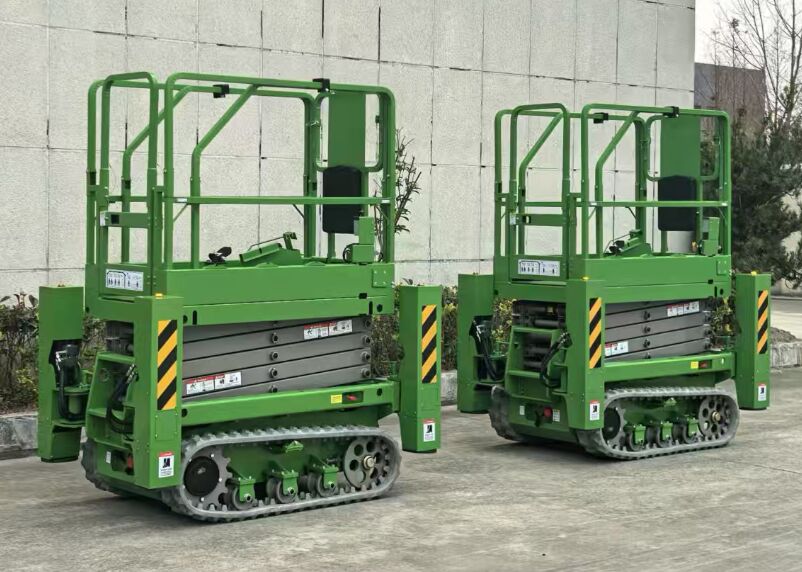 高所作業員リフト バッテリー駆動電動リフト プラットフォーム 1.5 KW モーターパワー建設およびメンテナンス用に最適化